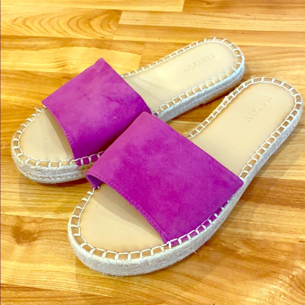 Old navy sandals